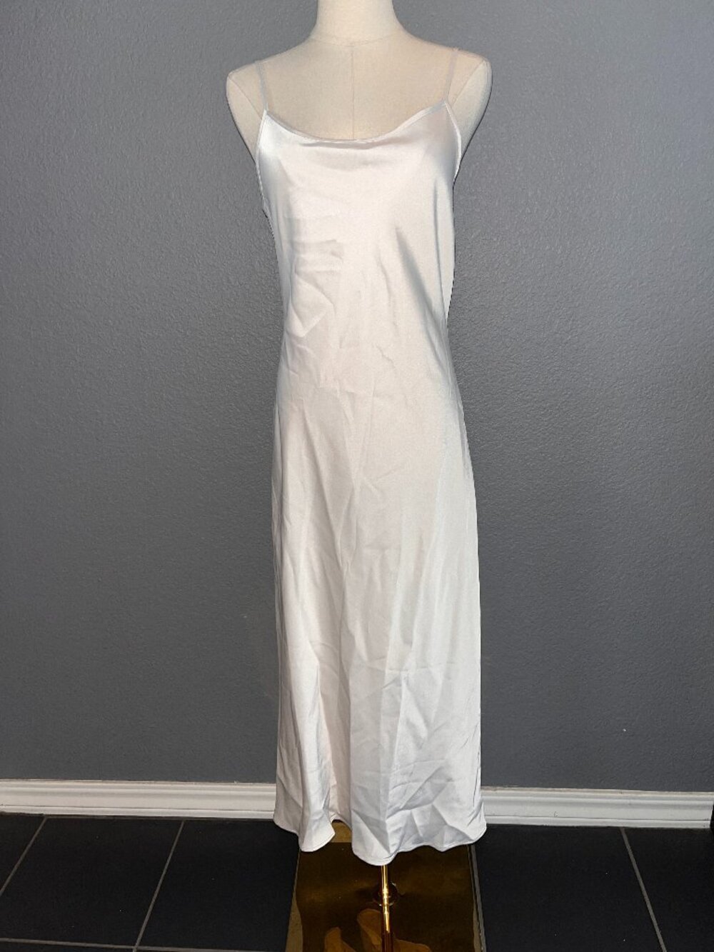 HOUSE OF HARLOW 1960 CREAM SATINY MIDI SLIP DRESS - NEW WITH TAGS - SIZE S